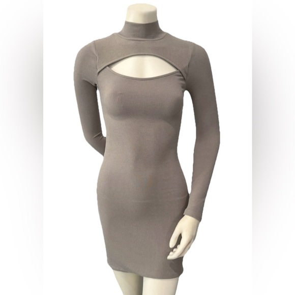 Z Supply Dresses & Skirts - Z SUPPLY Pandora Rib Cut Out Mini Dress Oatmeal XS Long Sleeve Bodycon Knit NWT